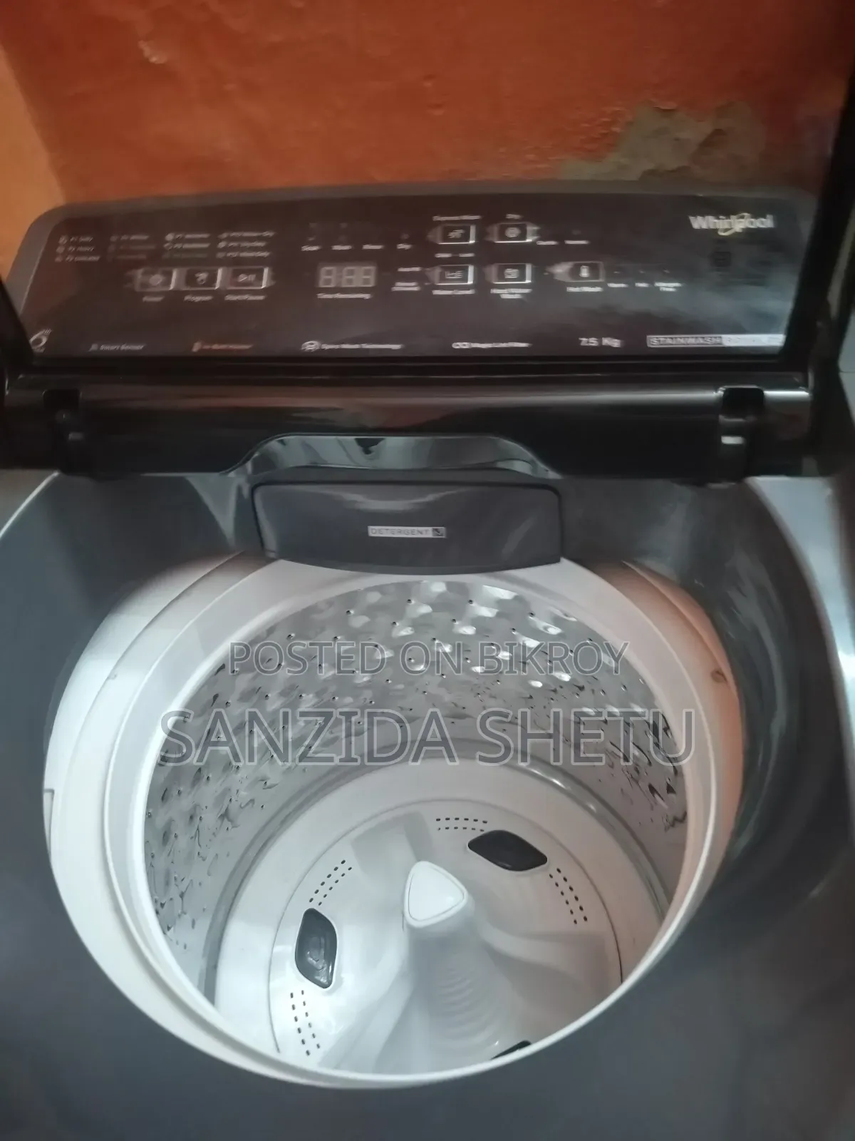 Whirlpool 7.5 Kg Top Loaded Washing Machine - Excellent Condition