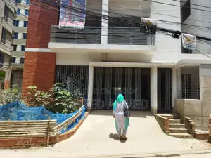 মিরপুরে ৩ বেডরুমের অ্যাপার্টমেন্ট বিক্রয়