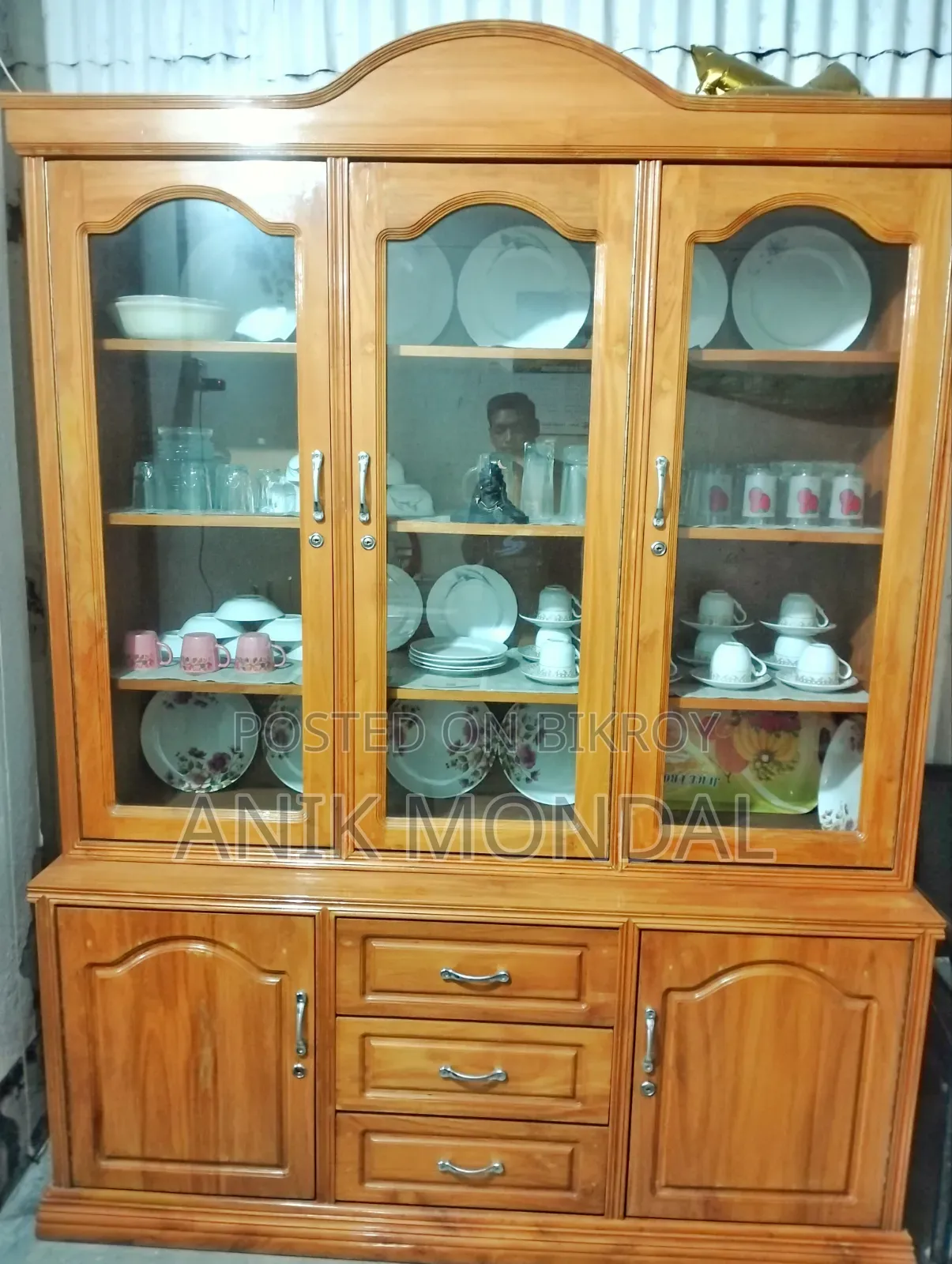 Showcase sell