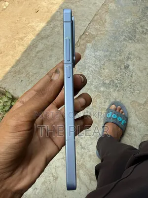 আইকিউওও নিও১১ ২৫৬ জিবি