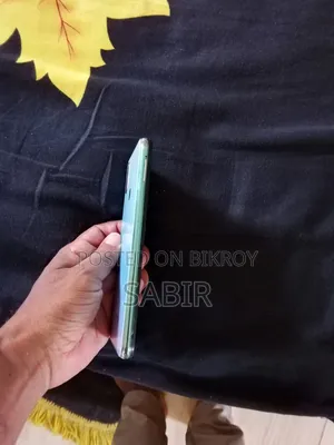 ভিভো ওয়াই১৭ ১২৮ জিবি হোয়াইট