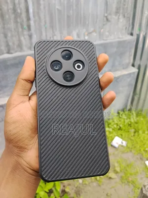 New Tecno Spark 30C 128 GB Black