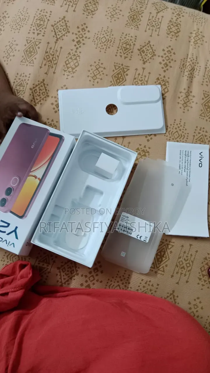 Vivo Y21d 128 GB Red