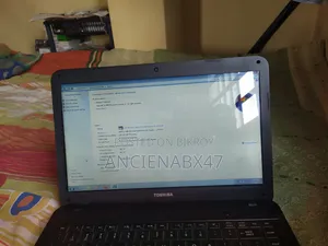 Laptop Toshiba Satellite C840 6GB Intel Core I5 SSD 512GB