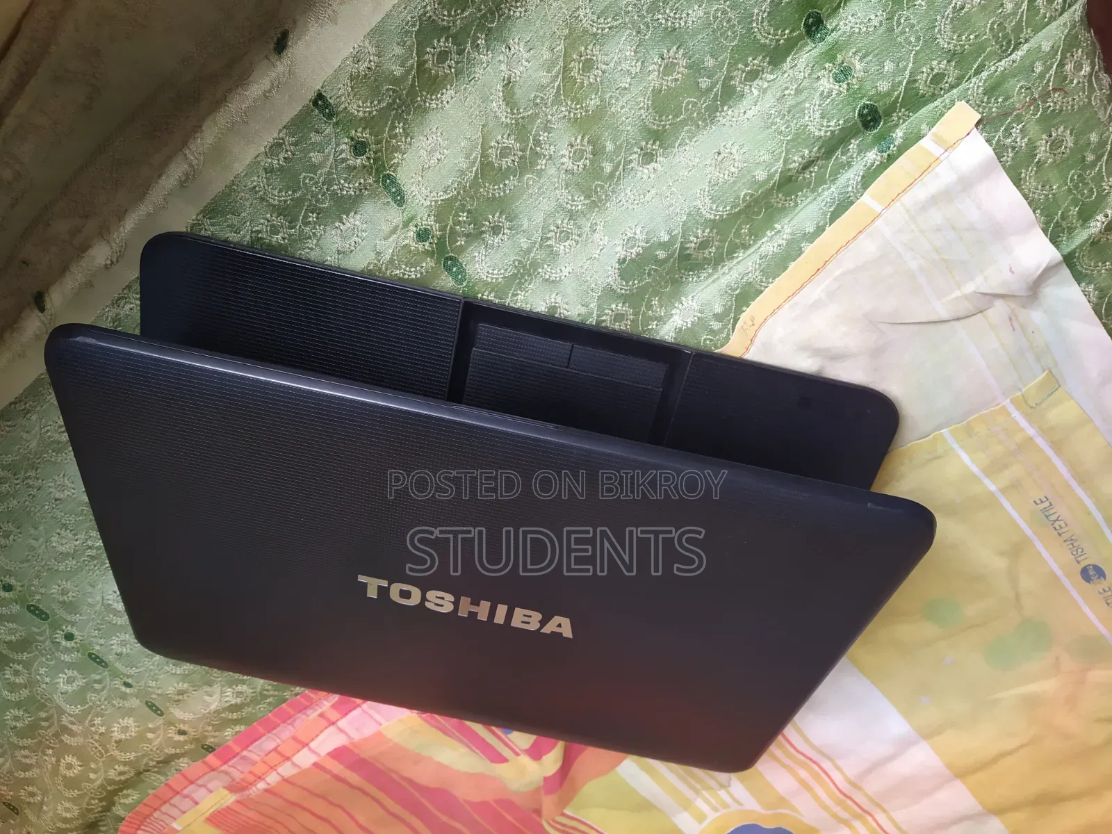 Laptop Toshiba A50 2GB AMD SSD 350GB