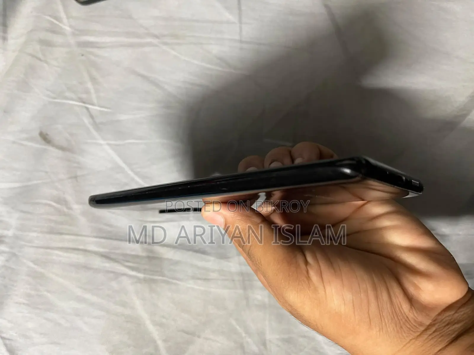 স্যামসাং গ্যালাক্সি এস২০+ ৫জি ১২৮ জিবি কালো