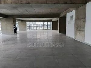 গুলশানে ৭৩০০ বর্গফুট বাণিজ্যিক স্পেস ভাড়া