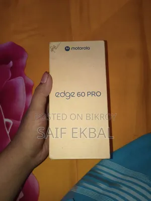 নতুন মোটোলোরা এজ ৬০ প্রো ২৫৬ জিবি