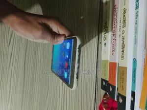 Samsung Galaxy J7 16 GB