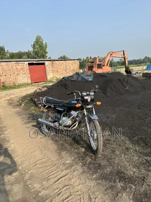 Yamaha 2001 Black