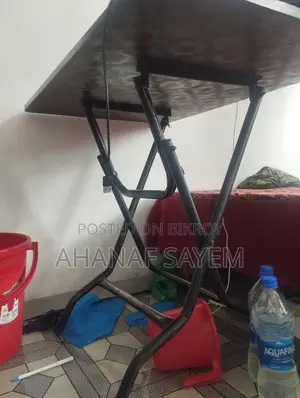 পারটেক্স ফোল্ডিং টেবিল