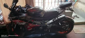 Yamaha YZF-R 2017 Red