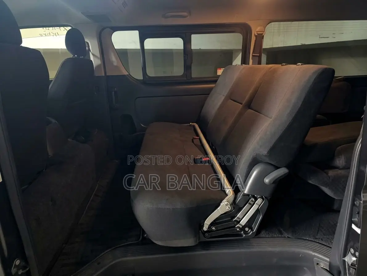 Toyota HiAce 2021 Grey