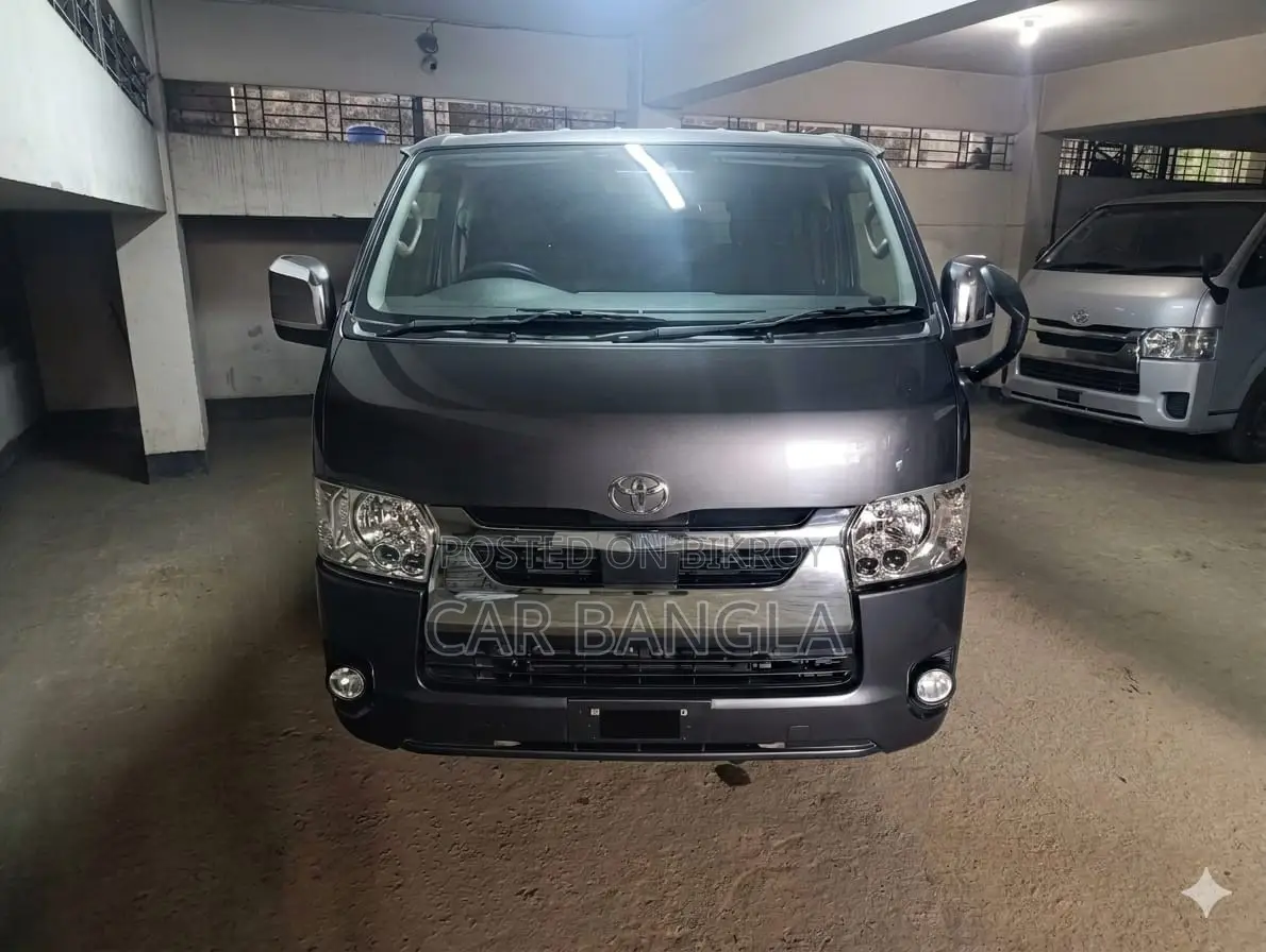 Toyota HiAce 2021 Grey