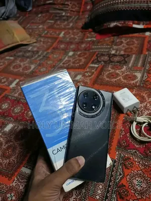 টেকনো ক্যামন ৩০এস ২৫৬ জিবি ব্ল্যাক