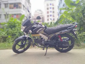 Mahindra Centuro 2015 Black
