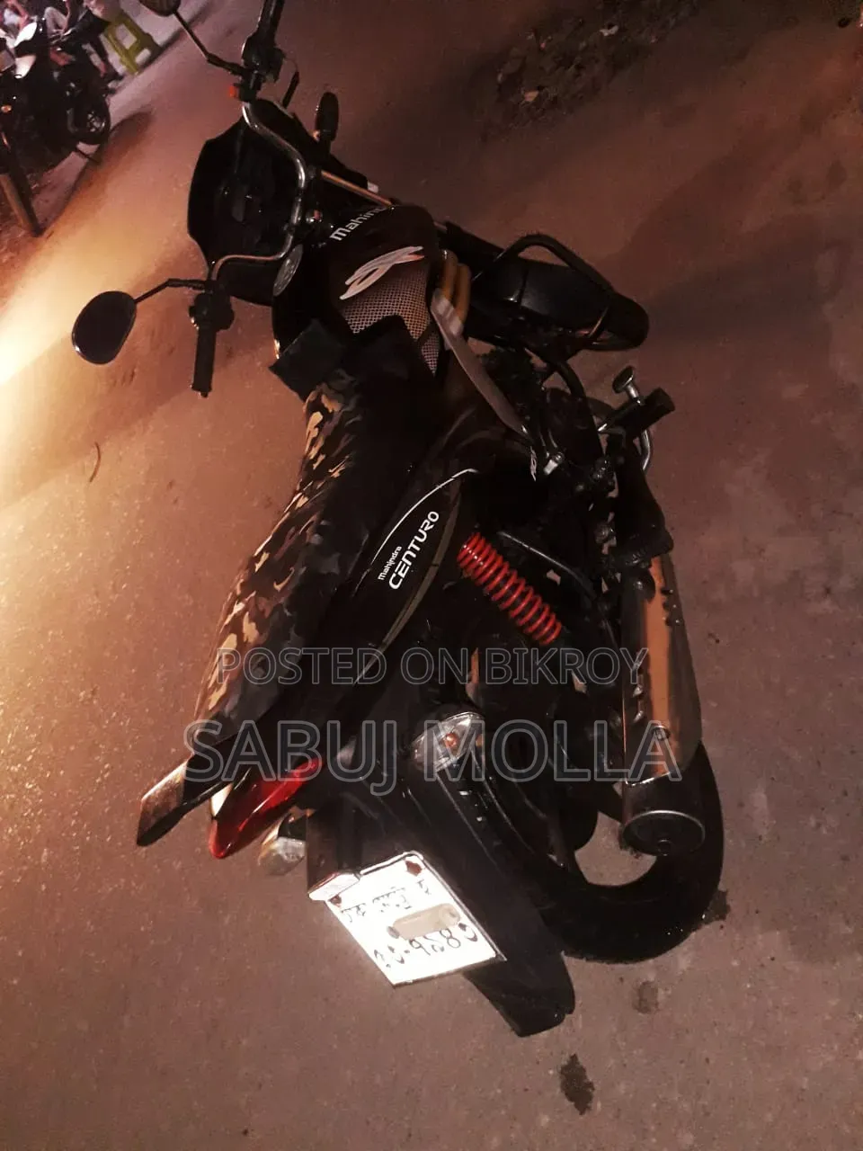 Mahindra Centuro 2015 Black