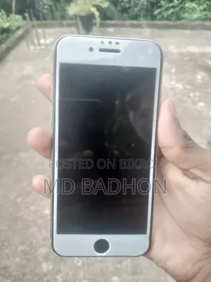 Apple iPhone 6s 64 GB White
