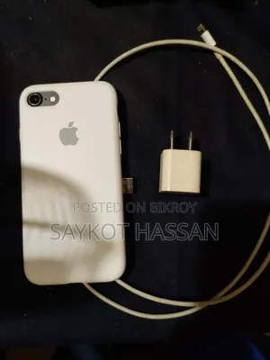 অ্যাপল আইফোন ৭ ৩২ জিবি ব্ল্যাক