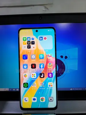 Oppo F27 256 GB Gold