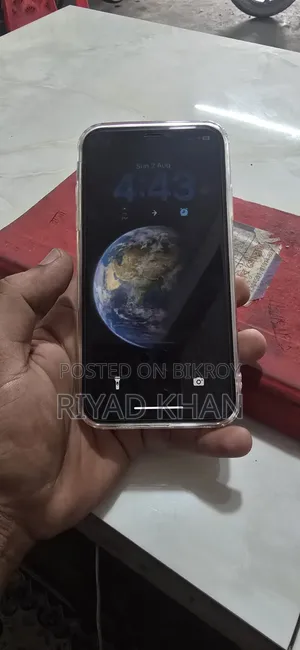 Apple iPhone 11 128 GB Silver