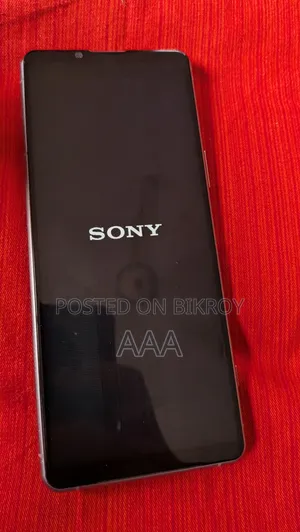 সনি এক্সপেরিয়া ৫ ৩য় প্রজন্ম ১২৮ জিবি সিলভার