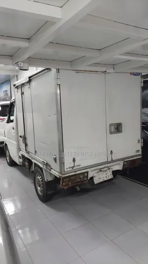 Mitsubishi Freezer Van 2012