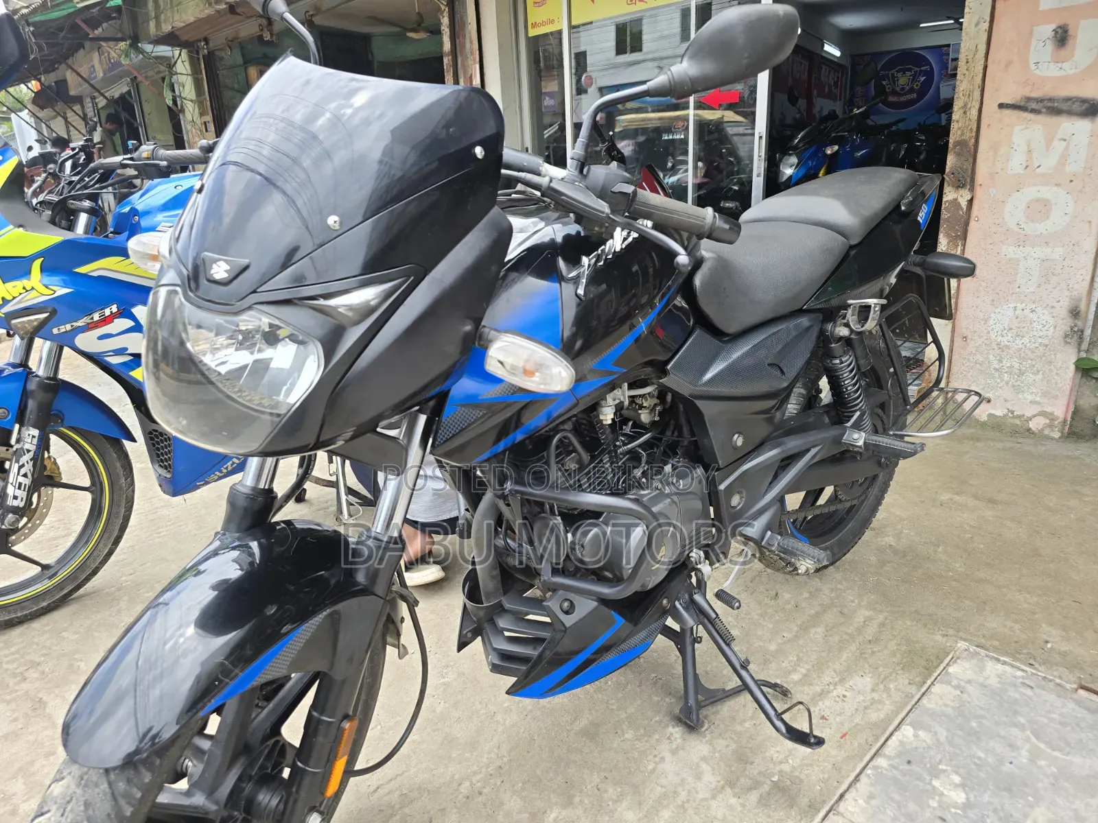 বাজাজ পালসার ১৫০ ২০২১ ব্ল্যাক