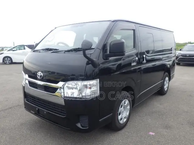 Toyota HiAce 2022 Black