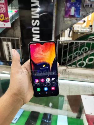Samsung Galaxy A50 64 GB White