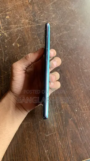 স্যামসাং গ্যালাক্সি এ৫১ ১২৮ জিবি নীল