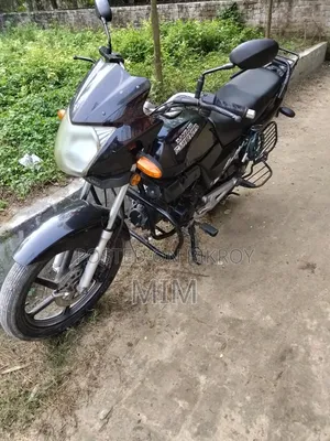 রানার বুলেট ১০০ ২০১৬ কালো