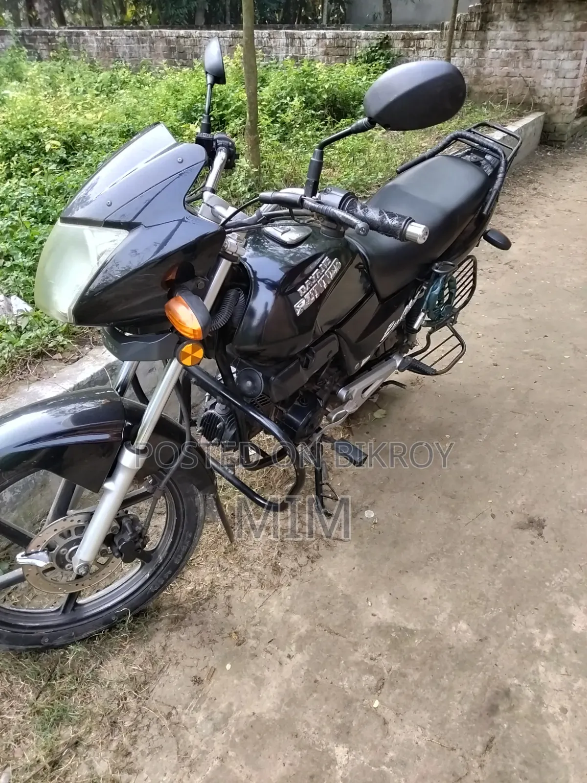 রানার বুলেট ১০০ ২০১৬ কালো