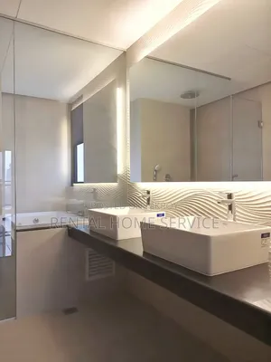 4 Bedroom Apartment in Semi Furnished for Rent