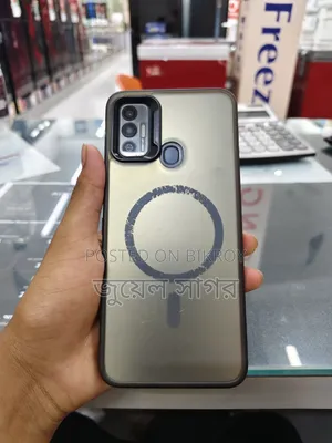 টেকনো স্পার্ক ৭ ৬৪ জিবি কালো