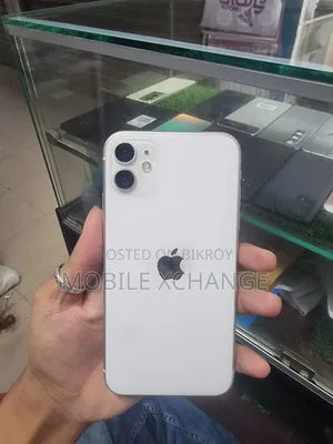 Apple iPhone 11 64 GB White