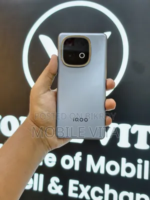 iQOO Z10 256 GB Black