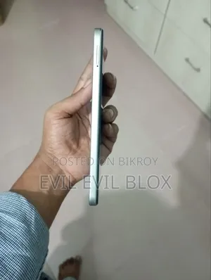 Infinix Smart 9 64 GB Silver