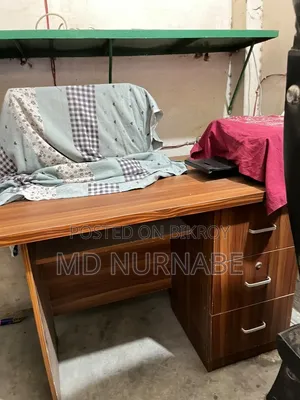 জরুরী বিক্রি পারটেক্স টেবিল