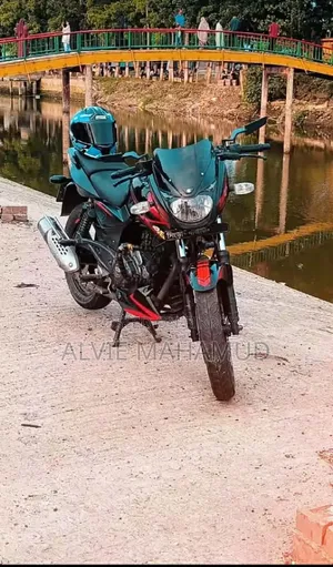 নিউ বাজাজ পালসার ১৫০ ২০১৯ ব্ল্যাক