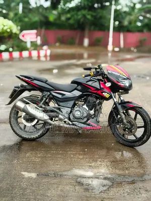 নিউ বাজাজ পালসার ১৫০ ২০১৯ ব্ল্যাক