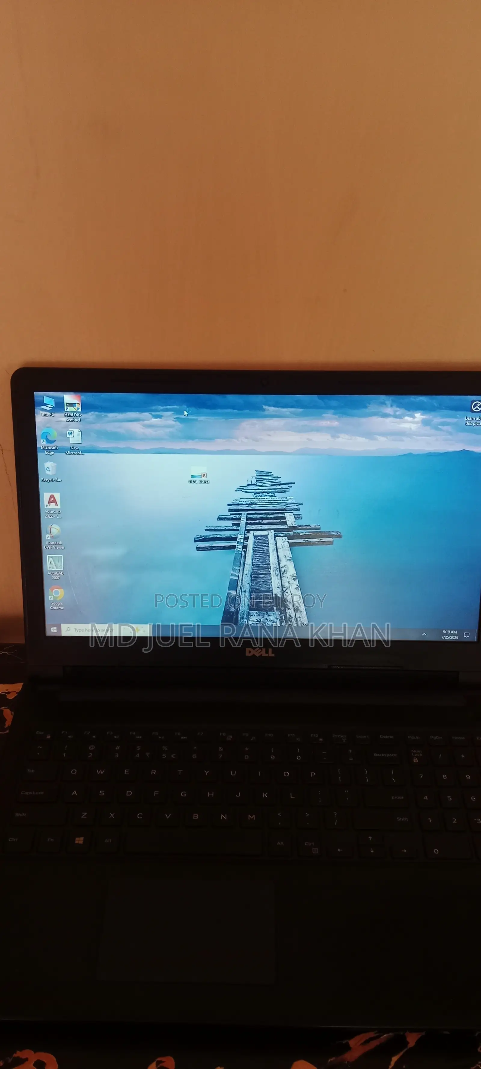 Laptop Dell Inspiron 15 3000 4GB Intel Core i3 HDD+SSD 1TB