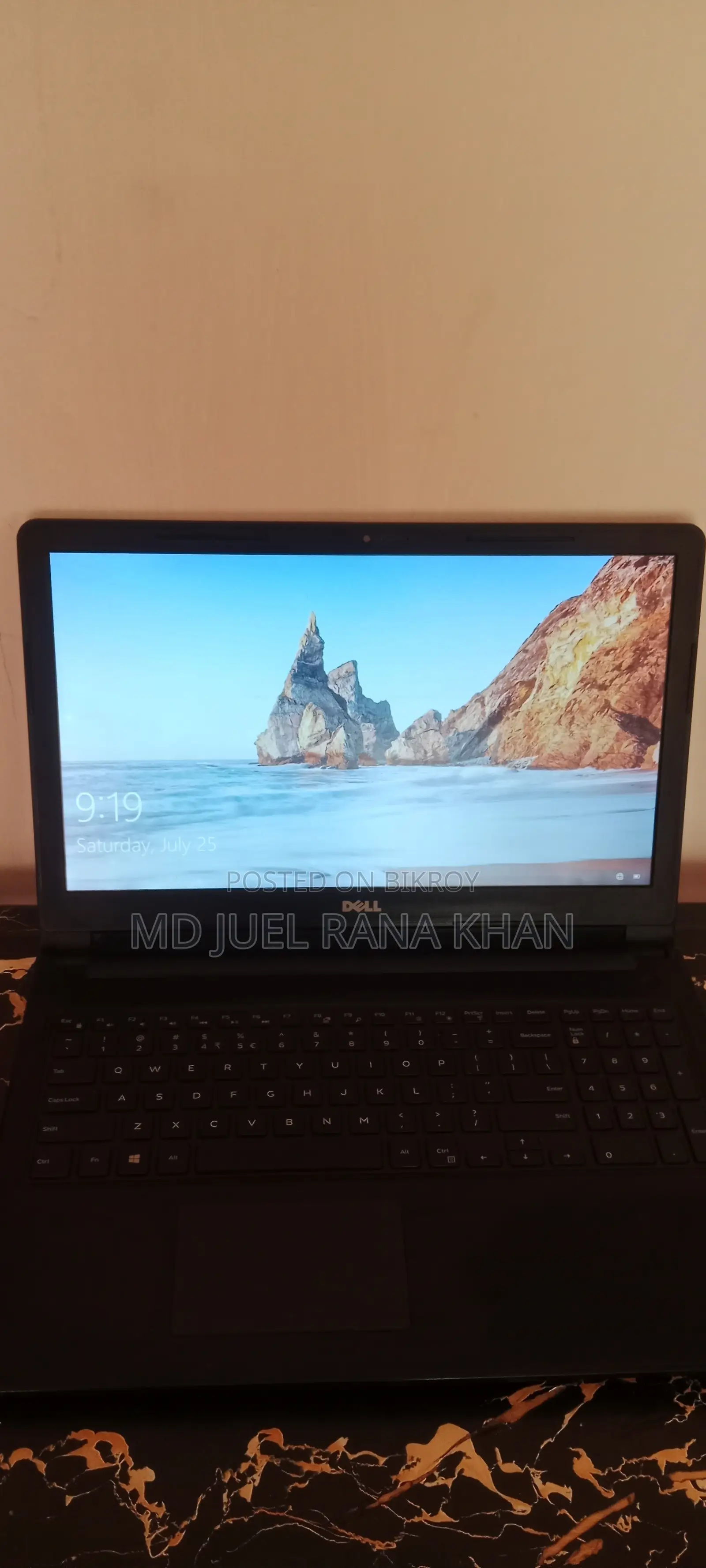 Laptop Dell Inspiron 15 3000 4GB Intel Core i3 HDD+SSD 1TB