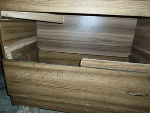 জরুরী পারটেক্স ওয়ার্ডরোব বিক্রি