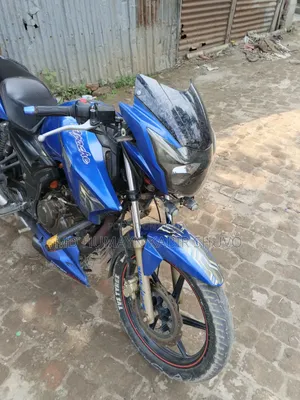 TVS Apache RTR 160 2V 2018 Blue