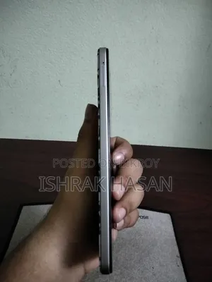 iQOO Z10x ১২৮ জিবি সিলভার