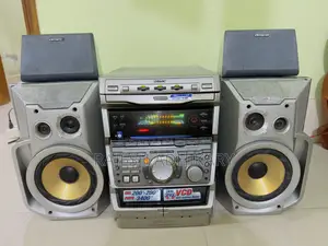 সনি এমএইচসি ভিএক্স৮
