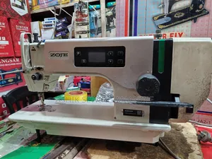 Singer Industrial Sewing Machine