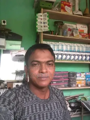 ইলেকট্রিক এবং পানির লাইনের মিস্ত্রি