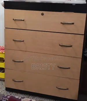 Wardrobe (Otobi)